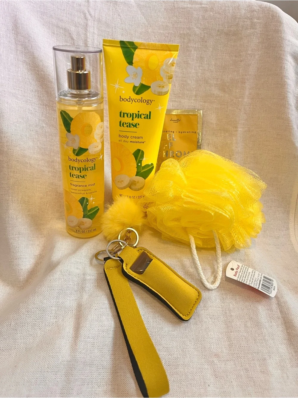 Bodycology Tropical Tease Fragrance Mist & Body Cream Bundle - Yellow